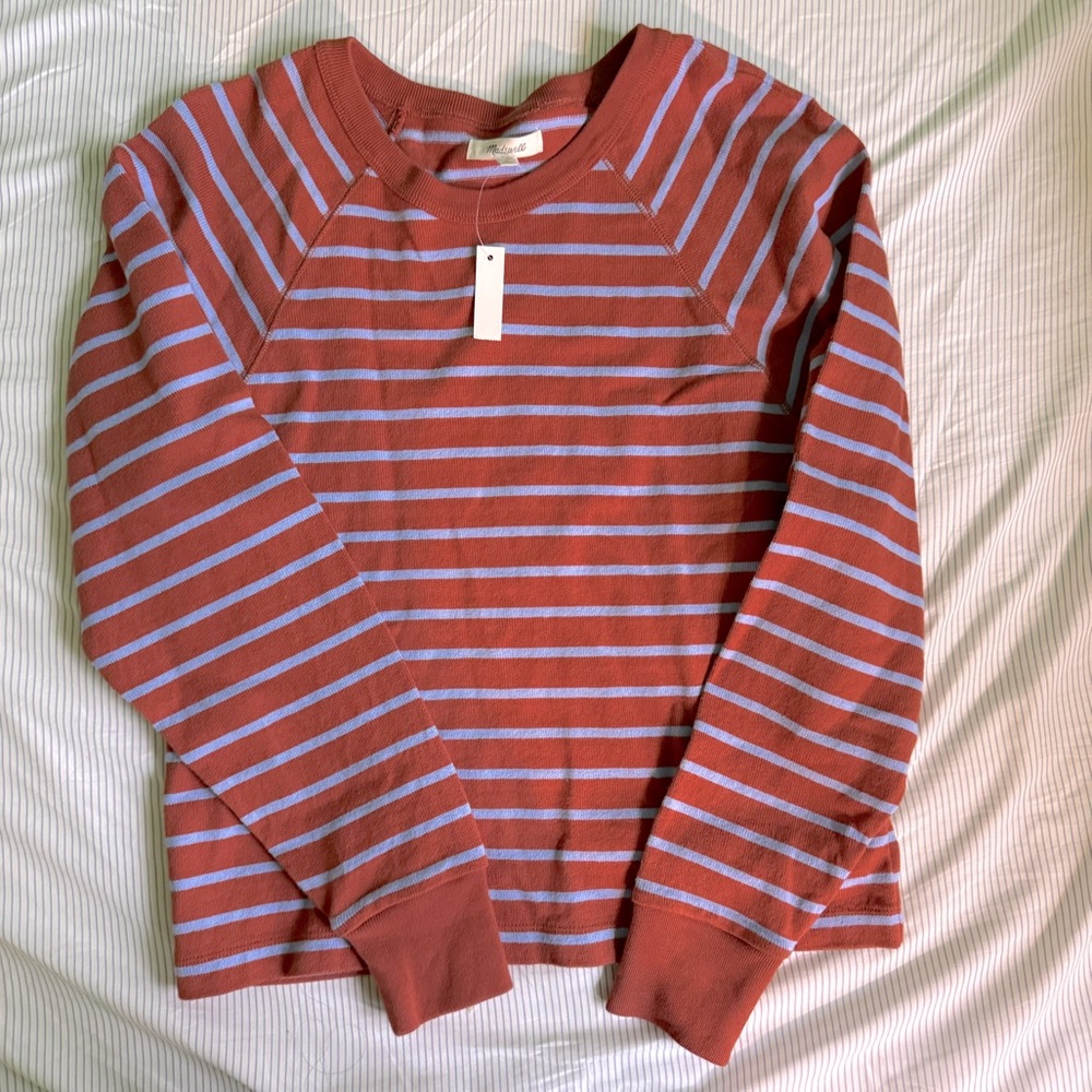 MADEWELL - NWT Women’s Long Sleeve Sweater Top in Rust Orange and Size Small.